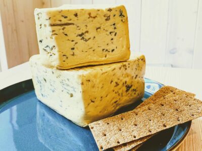 Dansk blå kornblomst - dänische blaue Kornblume - Bio Blauschimmelkäse